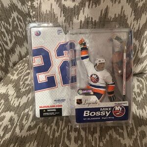 2005 McFarlane NHL Legends Series 2 Mike Bossy NY Islanders Action Figure